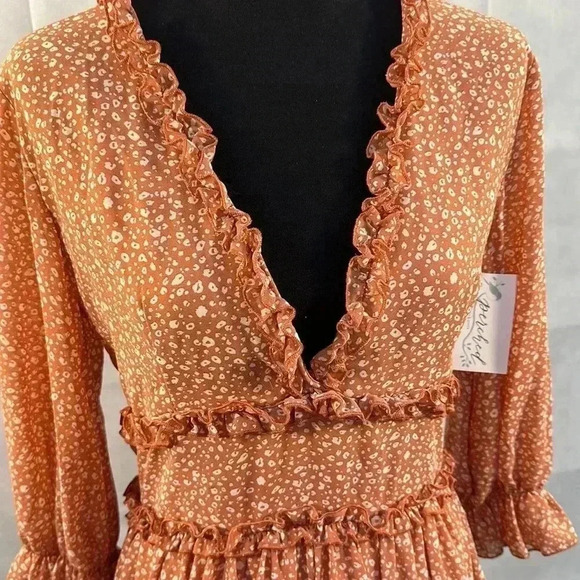 She and Sky Lined Coral Ruffle Dress - Picture 3 of 7